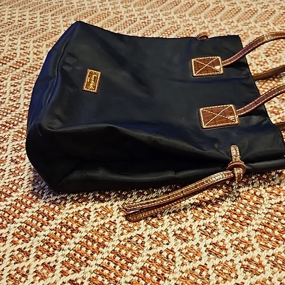 Dooney & Bourke bag - Picture 4 of 6